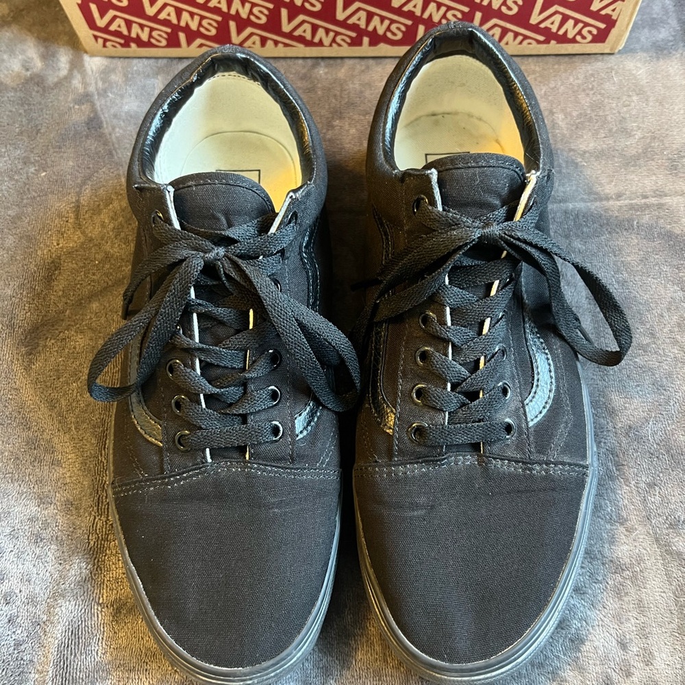 Vans Men's Black Canvas Sneakers